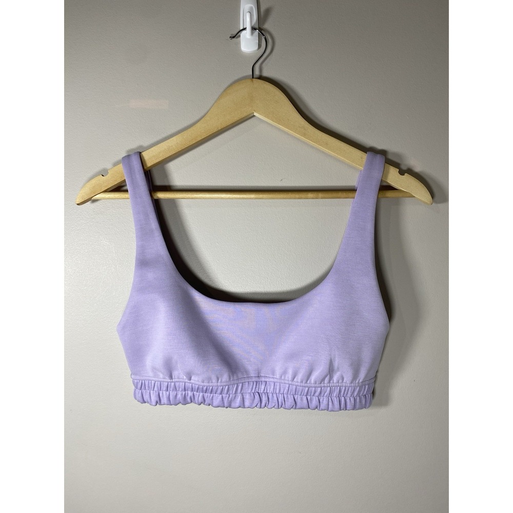 Women's Lululemon Softstreme Scoop Neck Bra Size 6 Comfort Sports Bra NEW